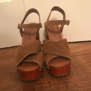 Women’s lucky brand chunk heel sandals size 8